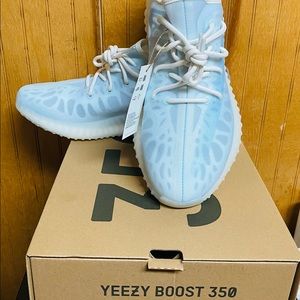 -New Adidas Yeezy Boost 350 V2